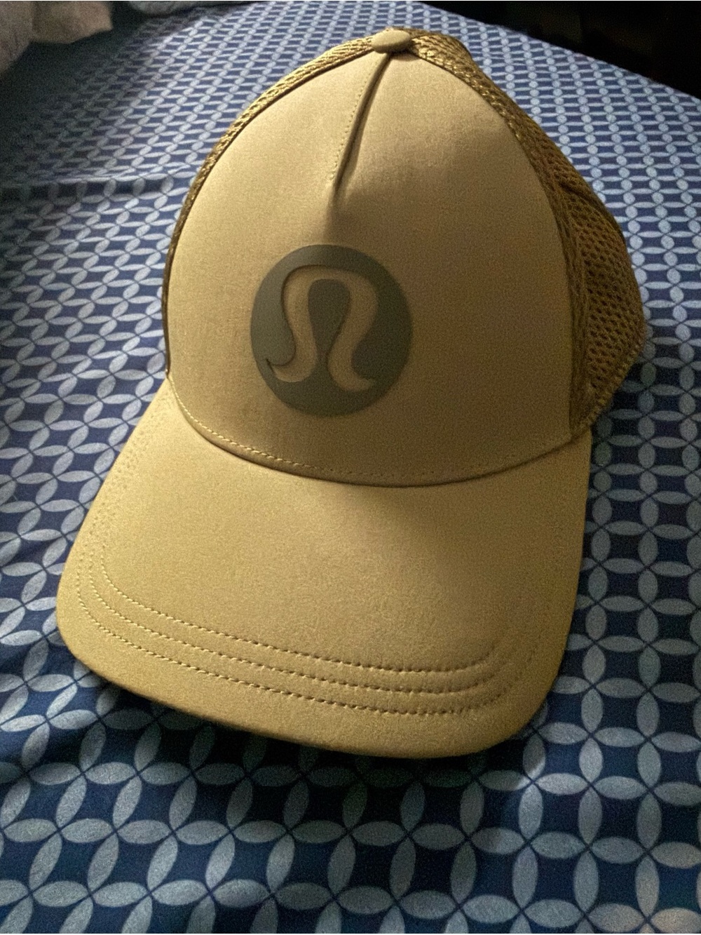 Men’s Lululemon Trucker Hat